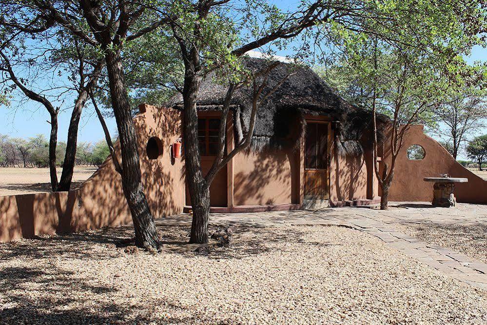 Harnas Wildlife Foundation Gobabis Екстериор снимка
