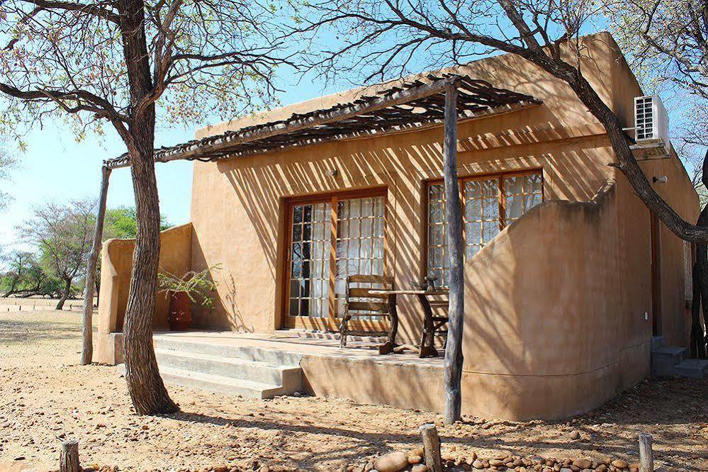 Harnas Wildlife Foundation Gobabis Екстериор снимка