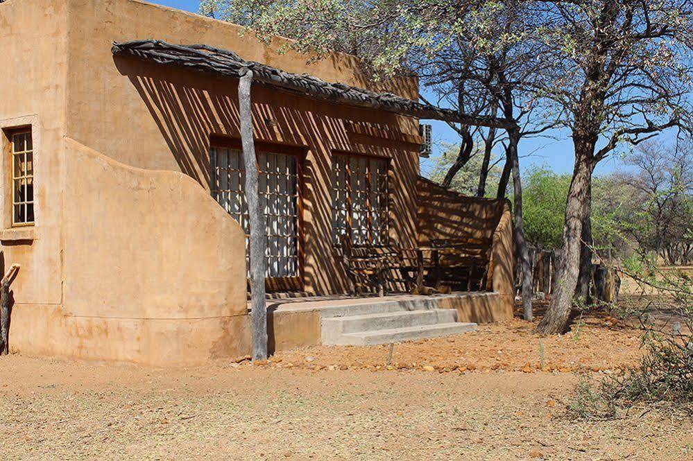 Harnas Wildlife Foundation Gobabis Екстериор снимка