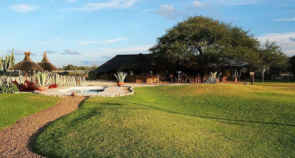Harnas Wildlife Foundation Gobabis Екстериор снимка